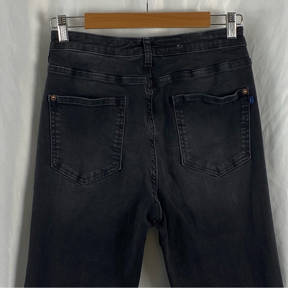 Pilcro Anthropologie The Icon Classic Black Flare Jeans Goth Boho Size 30 - Picture 10 of 16